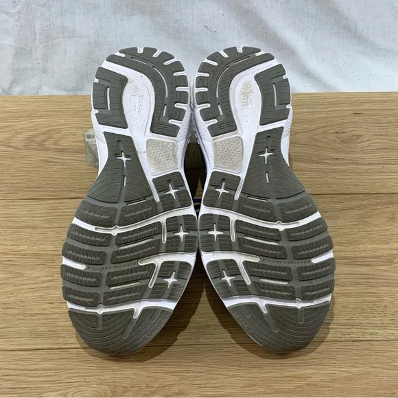 Brooks Adrenaline GTS 22 Gray Running Shoes Women’s Size 10 B - Picture 6 of 9